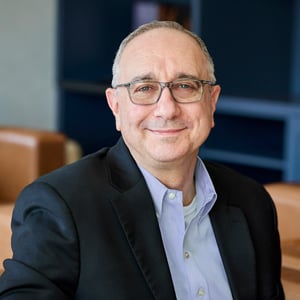 Wes-Smith-2025_300x300